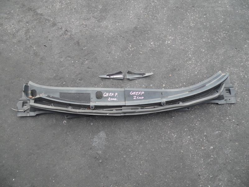 Решетка под лобовое стекло Mazda Atenza