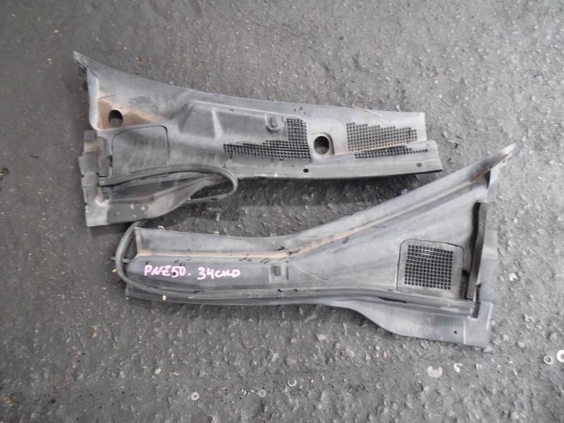 Решетка под лобовое стекло Nissan Murano