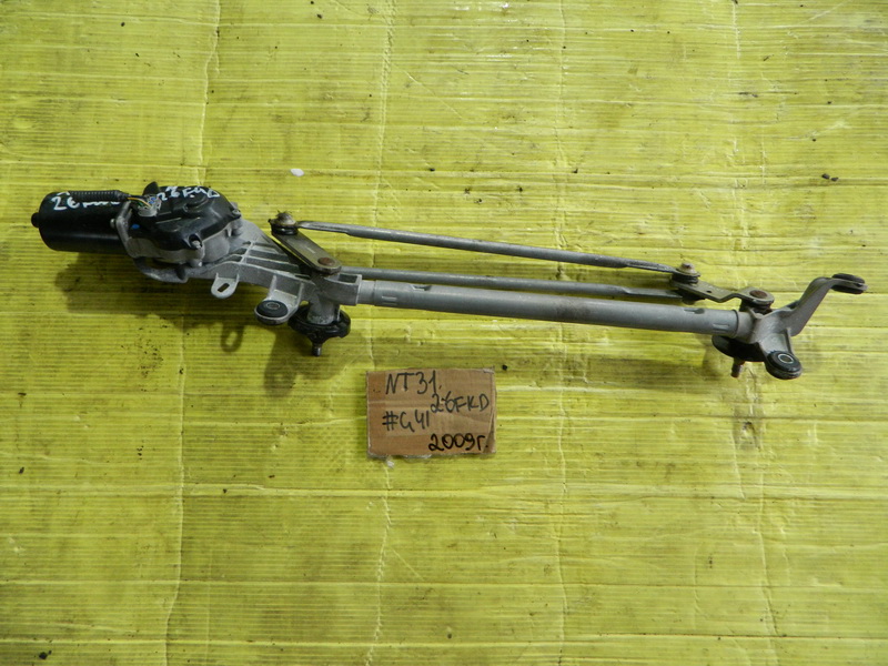 Моторчик стеклоотчистителя Nissan X-Trail