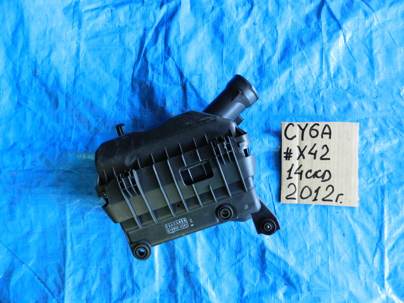 Корпус воздушного фильтра Mitsubishi Lancer CY6A