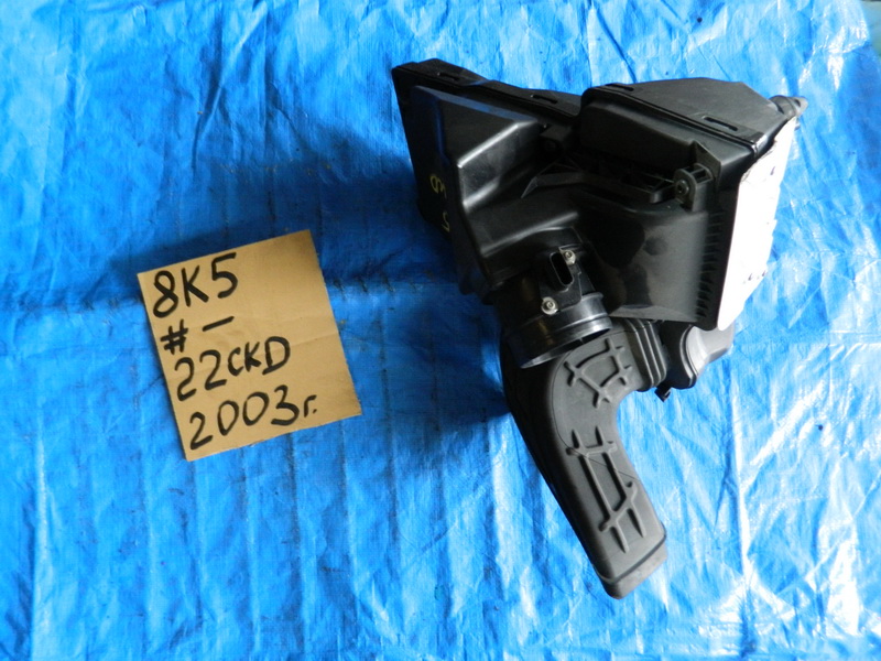 Корпус воздушного фильтра Audi A4 8K5