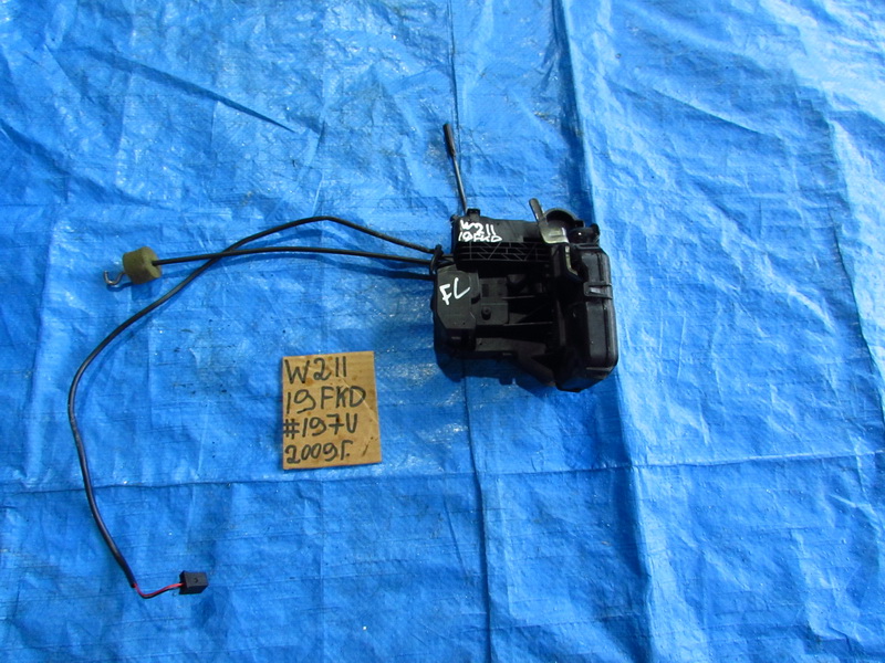 Замок двери Mercedes-benz E-class W211