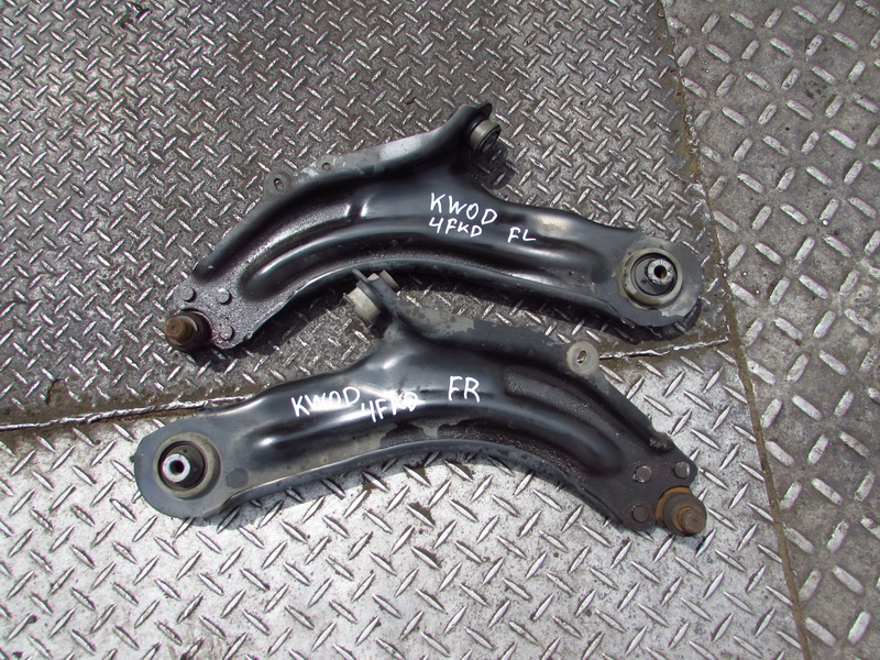 Рычаг Renaut Kangoo