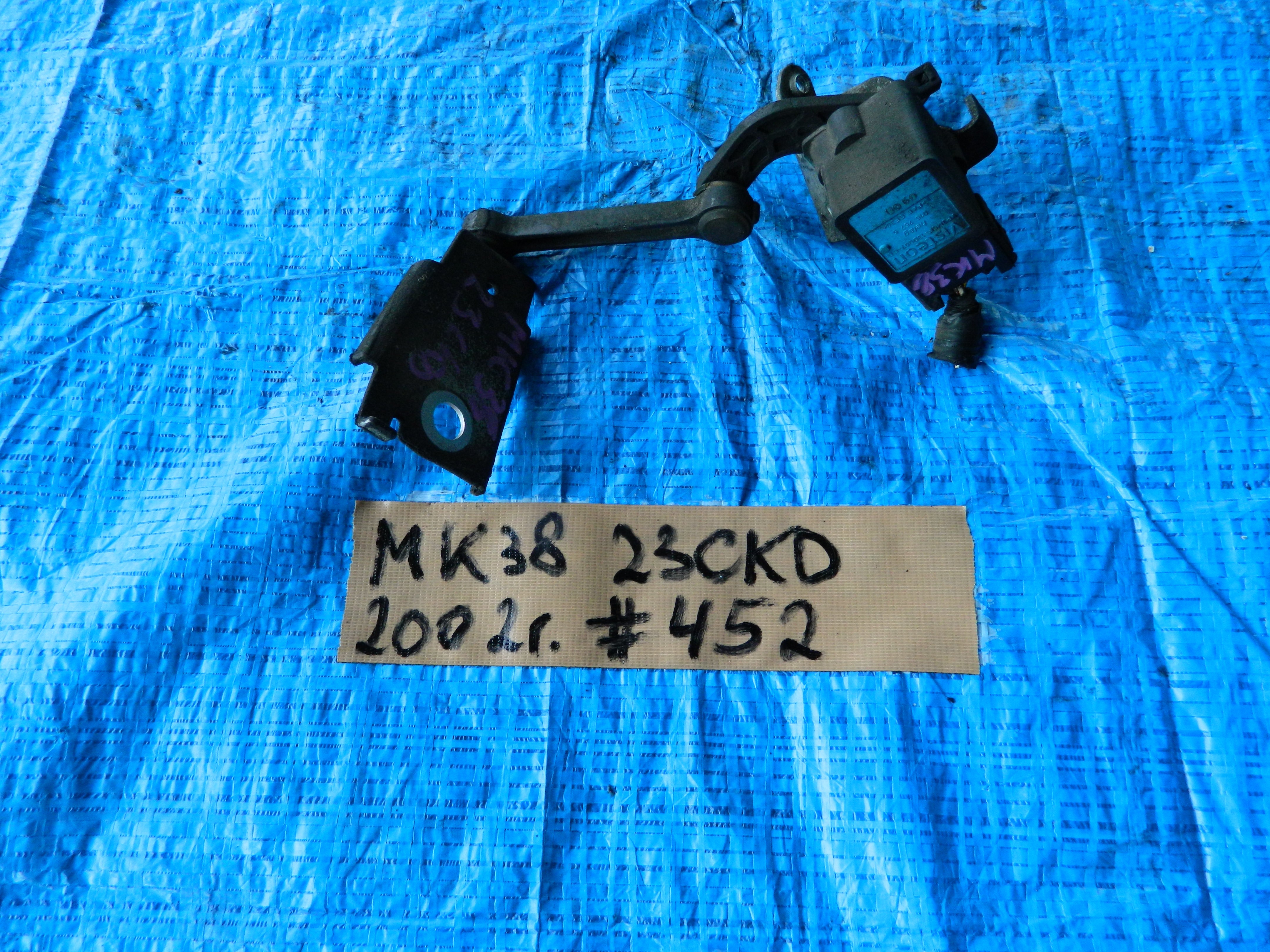 Датчик положения кузова Volvo C30