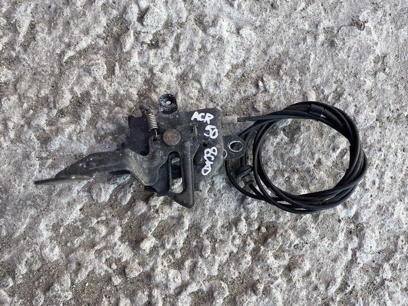 Замок капота Toyota Estima ACR50