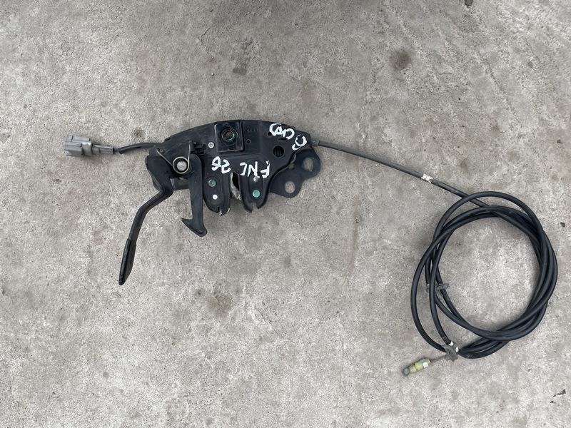 Замок капота Nissan Serena FNC26