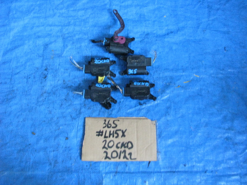 Сервопривод печки Volkswagen Passat 365