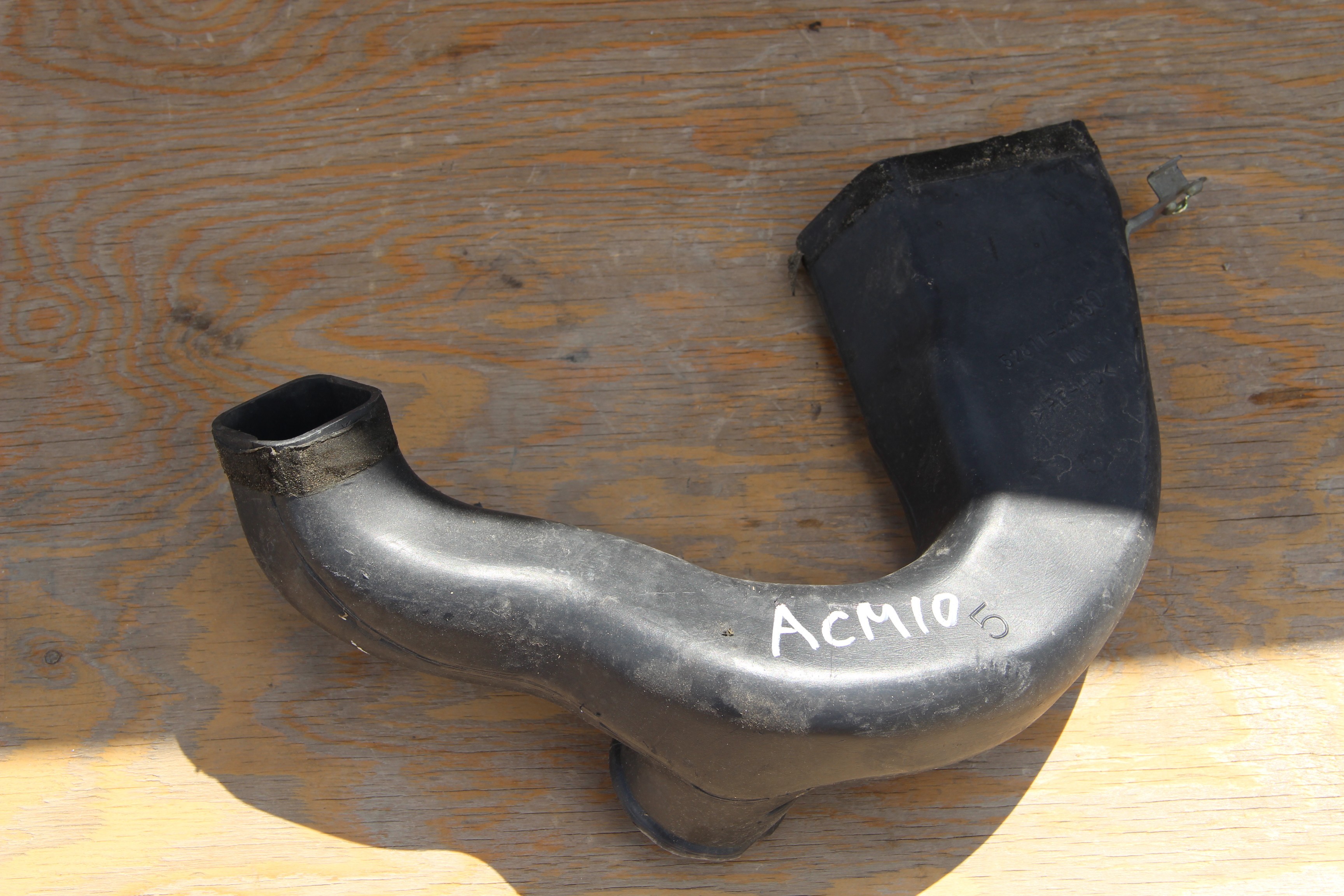 Патрубок Toyota Gaia