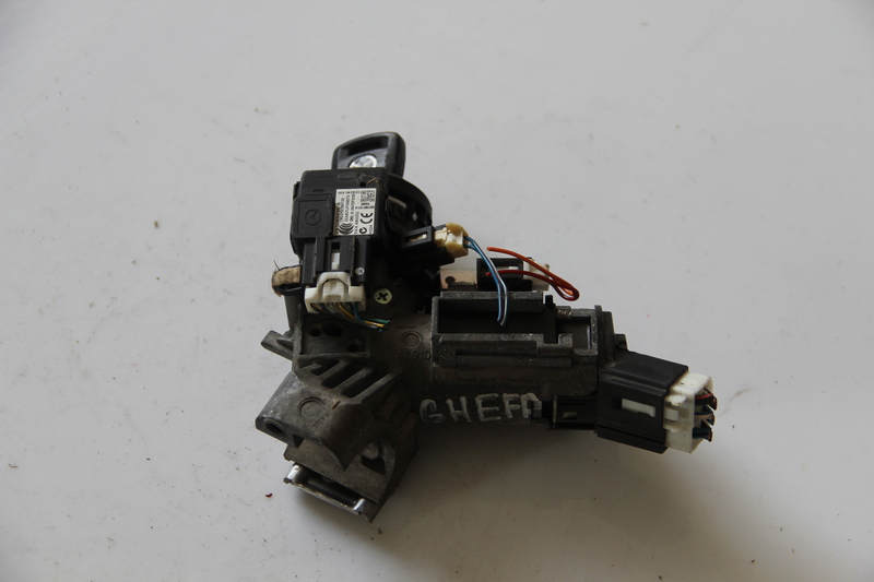 Замок зажигания Mazda Atenza