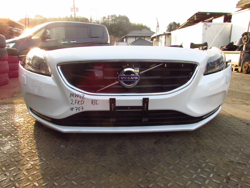 Ноускат Volvo V40