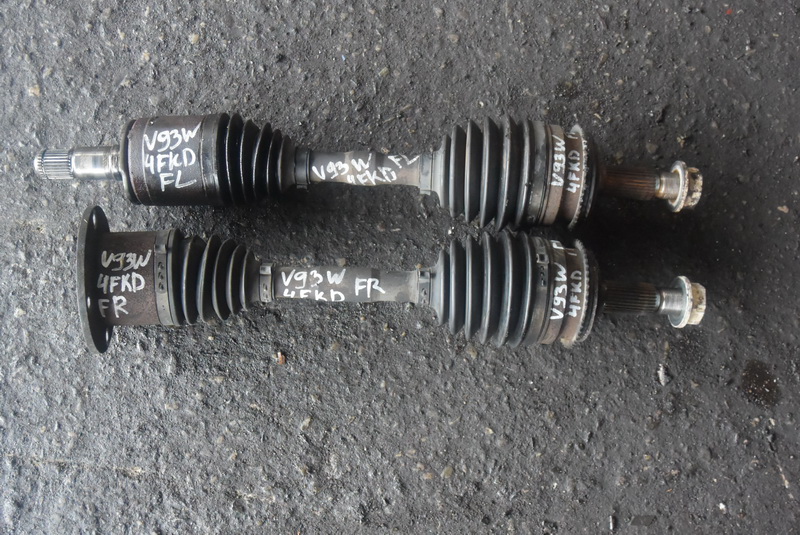 Привод Mitsubishi Pajero V93W