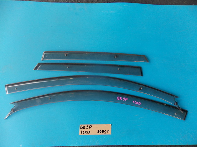 Ветровики Mazda Axela