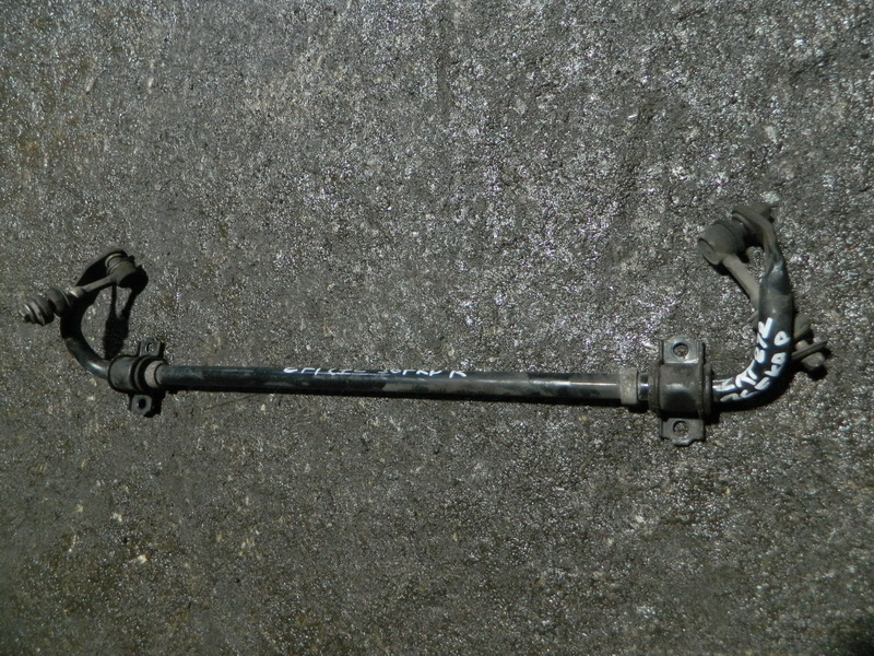 Стабилизатор Toyota Avensis