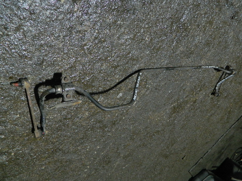 Стабилизатор Toyota Harrier