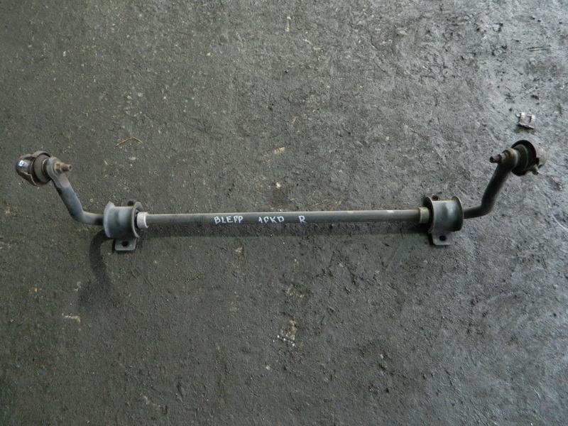 Стабилизатор Mazda Axela