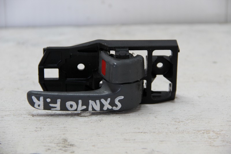 Ручка двери внутренняя Toyota Nadia