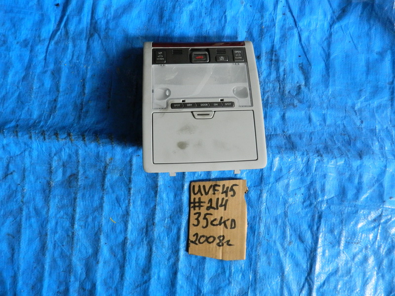 Плафон салона Lexus Ls600h