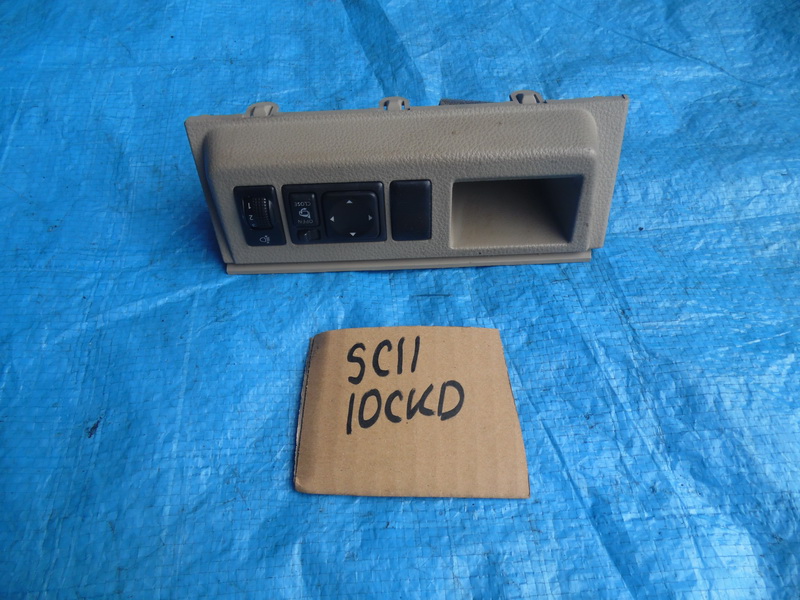 Блок управления зеркалами Nissan Tiida Latio SC11