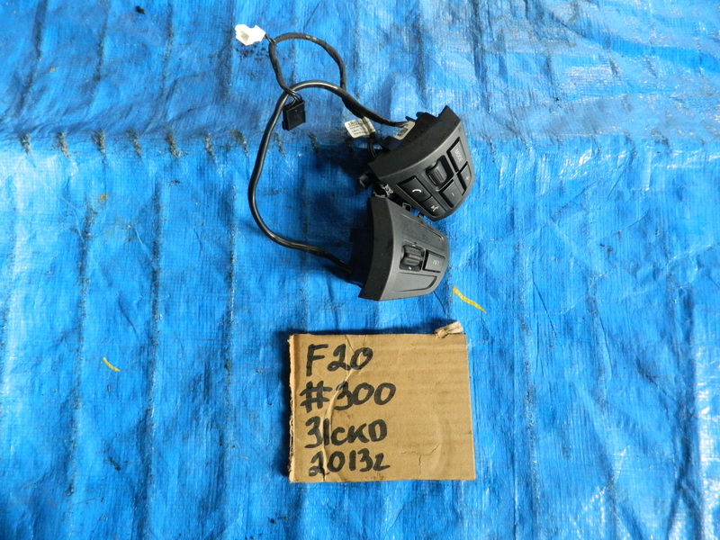 Кнопки на руль BMW 1-series