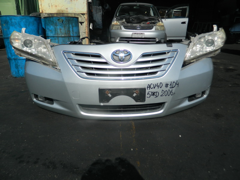 Ноускат Toyota Camry