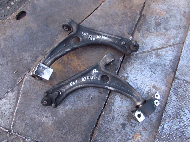 Рычаг Volkswagen Tiguan 5N1