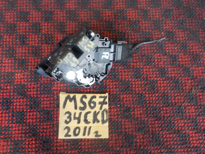 Замок двери Volvo S40