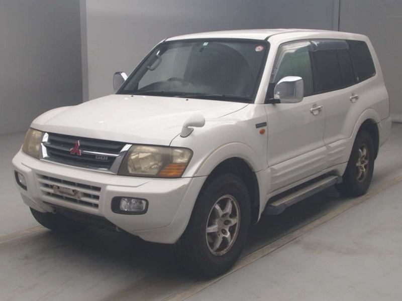 Mitsubishi Pajero V75W