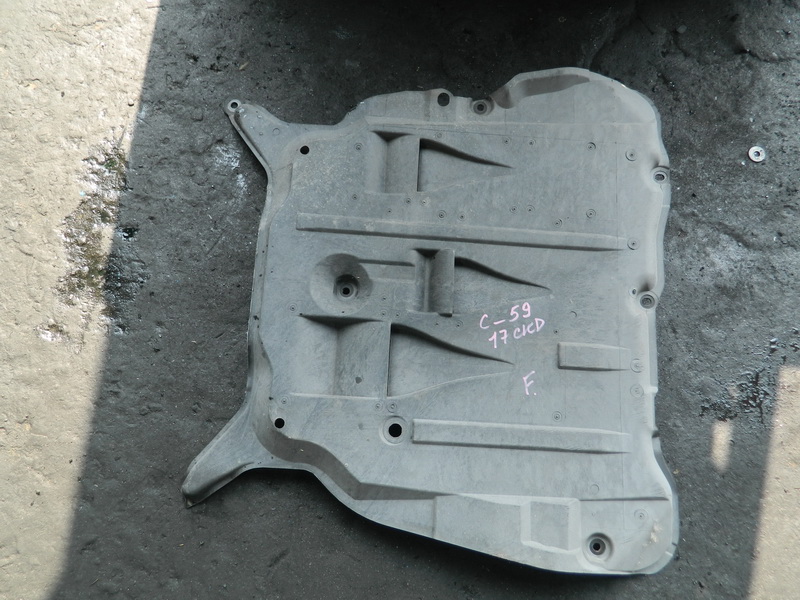 Защита двигателя Volvo XC90