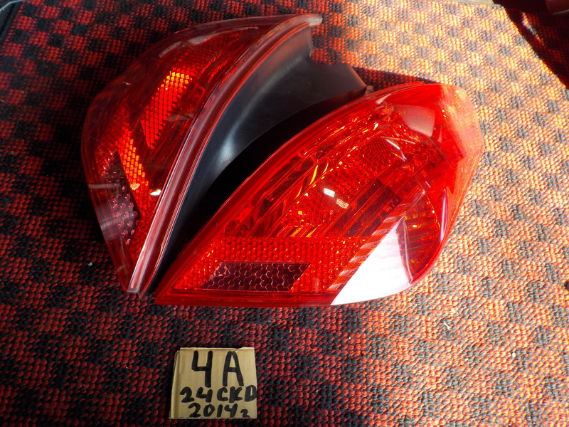 Стоп-сигнал Peugeot 308 4A