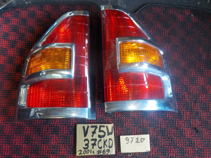 Стоп-сигнал Mitsubishi Pajero V75W