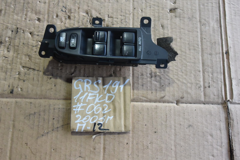 Блок управления стеклоподьемниками Lexus Gs350 GRS191
