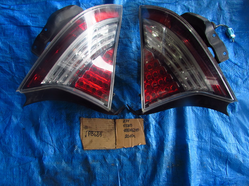 Стоп-сигнал Honda Cr-z