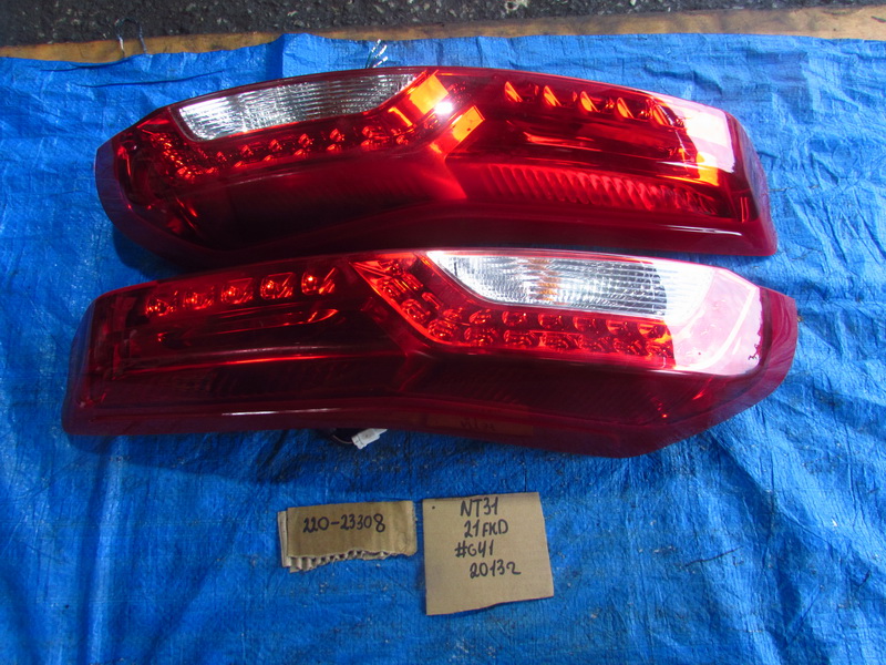 Стоп-сигнал Nissan X-Trail NT31