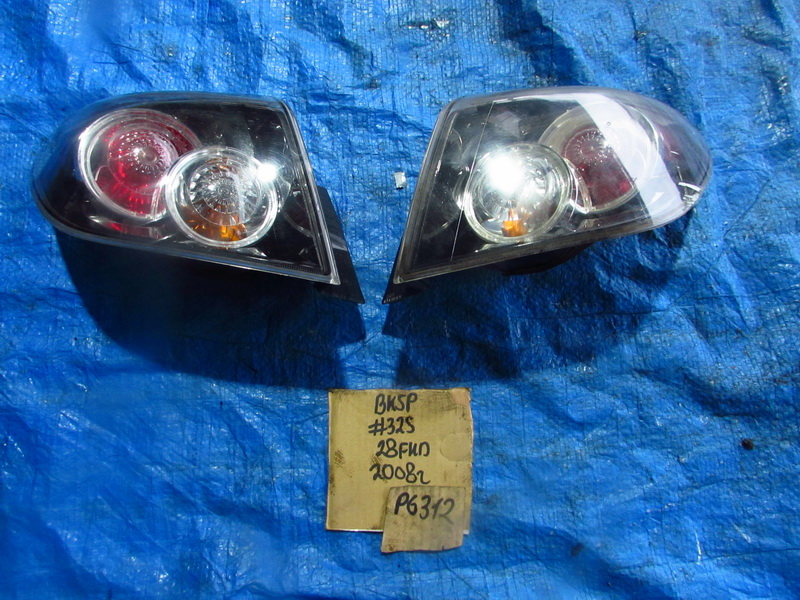 Стоп-сигнал Mazda Axela BK5P