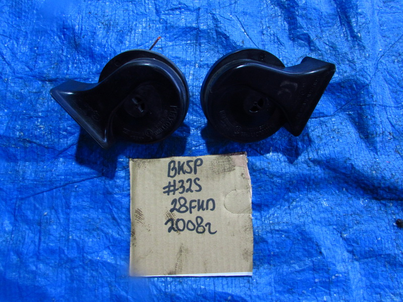 Звуковой сигнал Mazda Axela BK5P