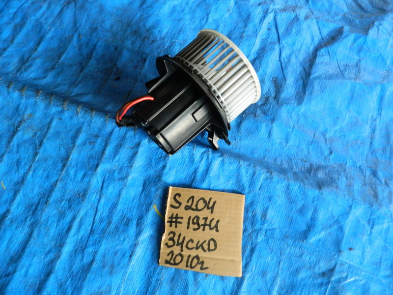 Моторчик печки Mercedes-benz C-class