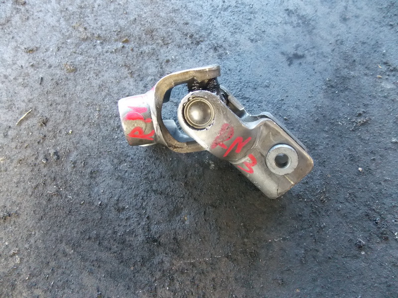 Рулевой карданчик Honda Stream