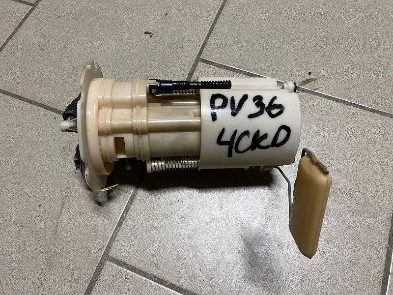 Топливный насос Nissan Skyline