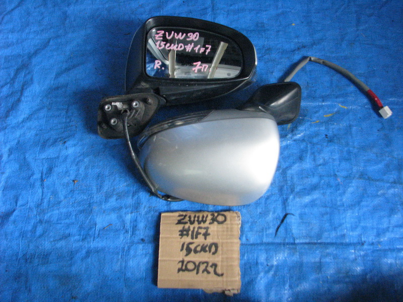 Зеркало Toyota Prius