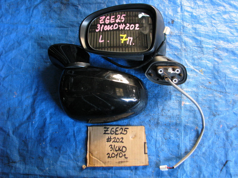 Зеркало Toyota Wish