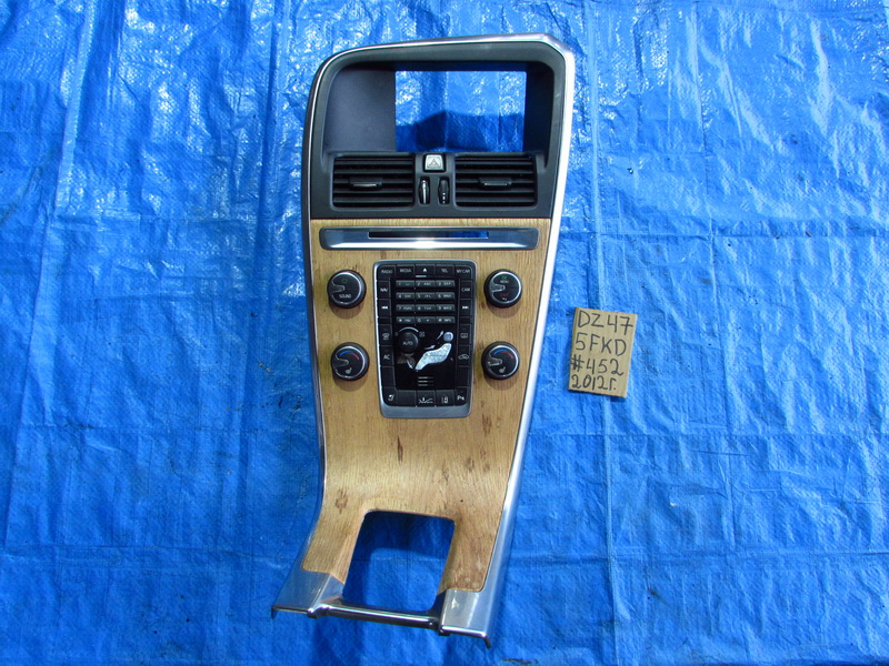 Блок управления климат-контролем Volvo Xc60 DZ47