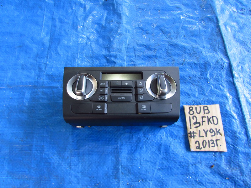 Блок управления климат-контролем Audi Q3 8UB