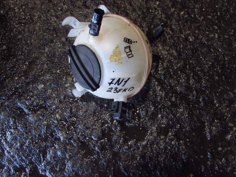 Бачок расширительный Volkswagen Sharan 7N1