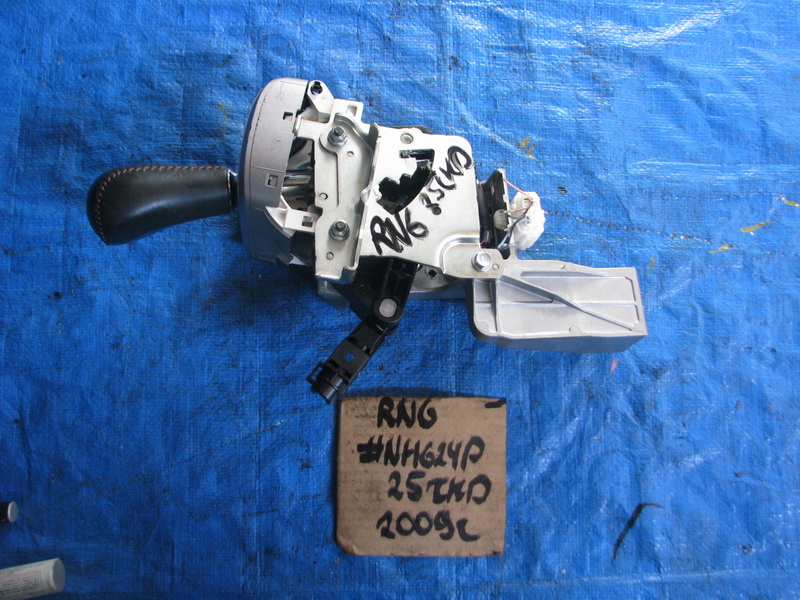 Селектор АКПП Honda Stream RN6