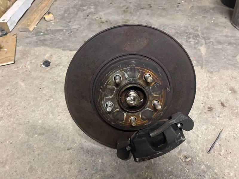 Ступица Jaguar X-type