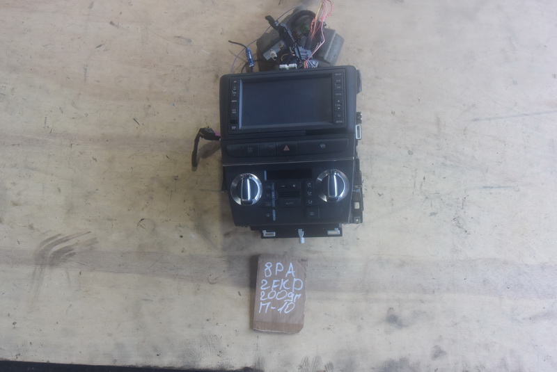 Магнитофон Audi A3 8PA