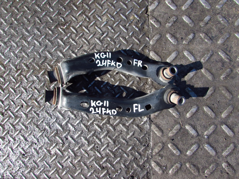 Рычаг Nissan Bluebird Sylphy