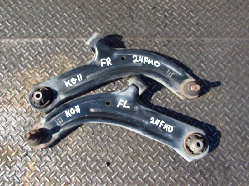 Рычаг Nissan Bluebird Sylphy