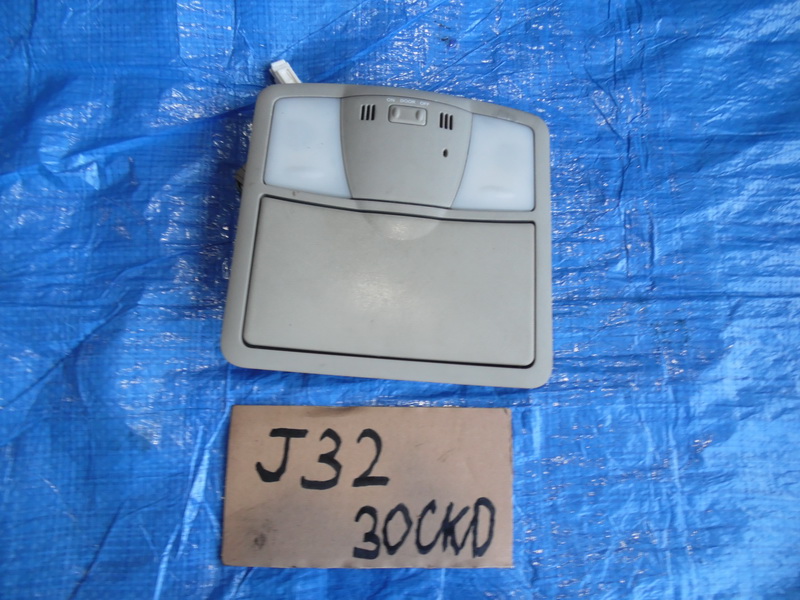 Плафон салона Nissan Teana