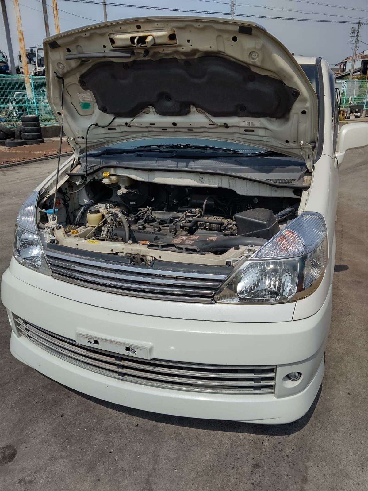 Nissan Serena TC24